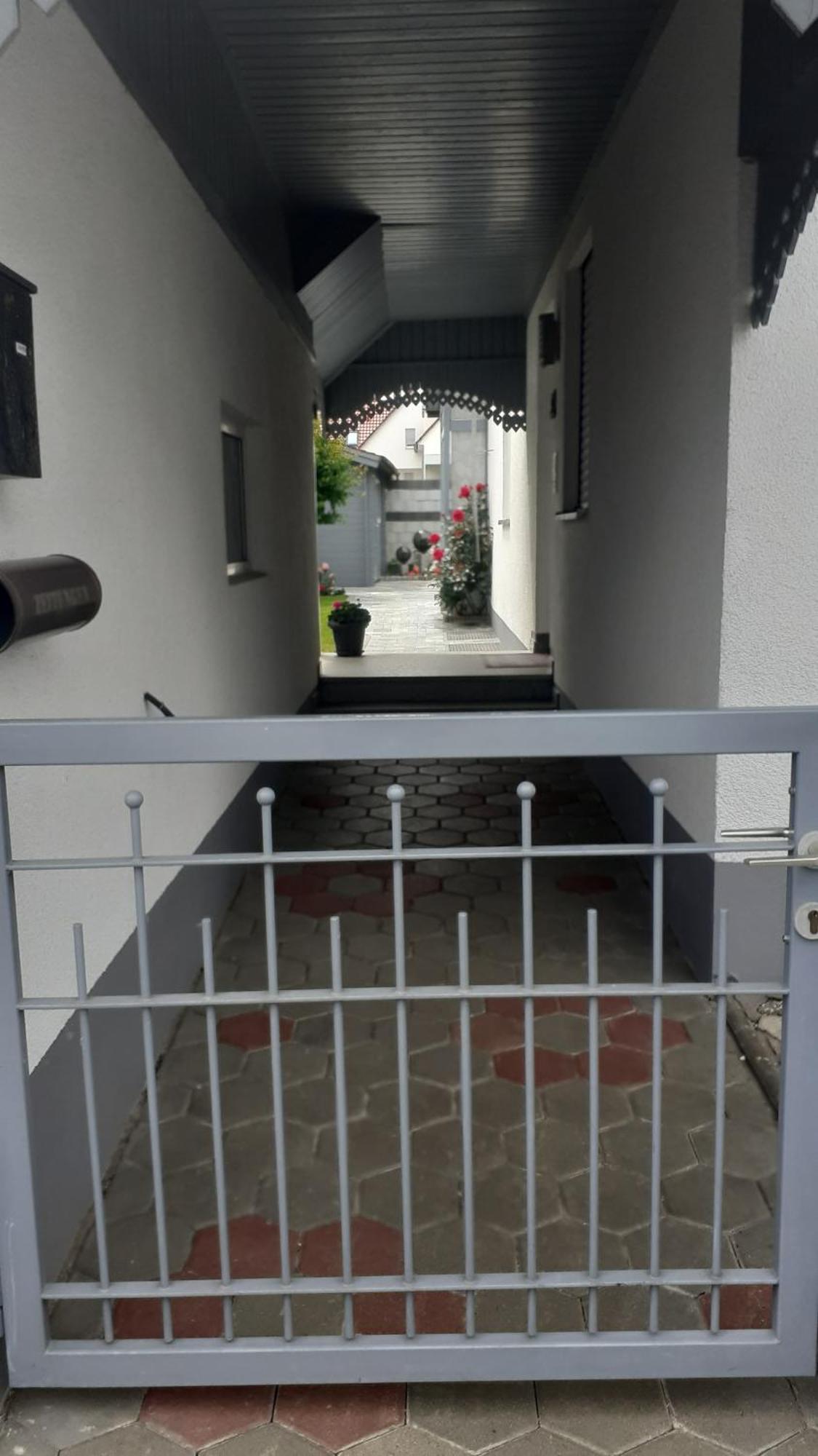 Privatzimmer Burgau Luaran gambar
